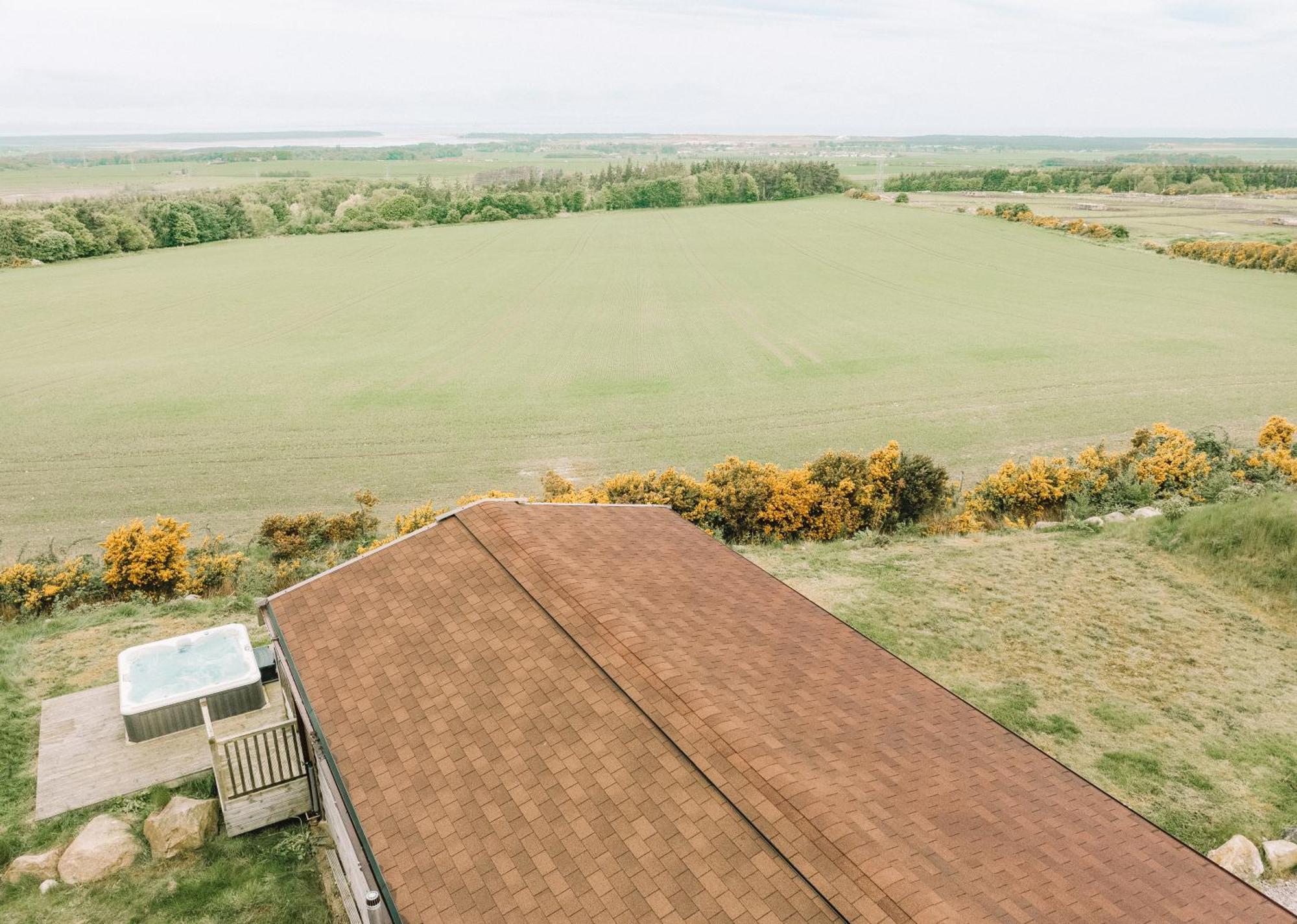 Burgie Woodland Lodges Forres Exterior foto